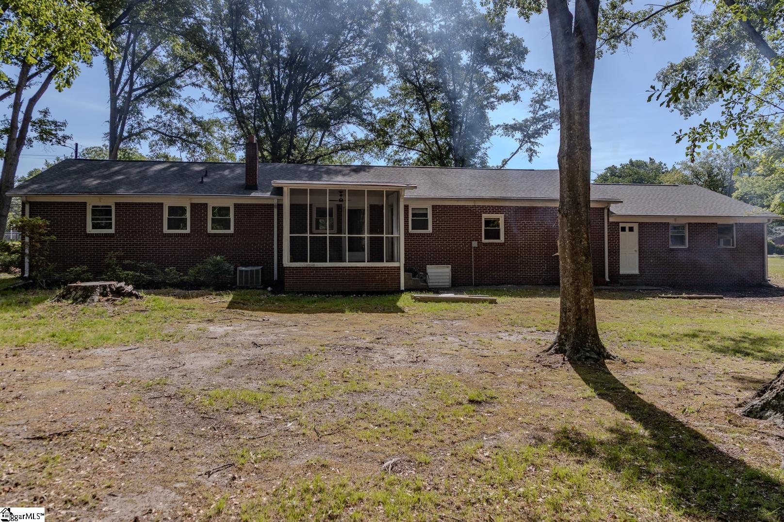 501 Cunningham Road Taylors, SC 29687 - Photo 36 of 37