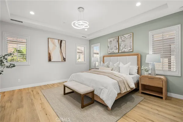 $2,530,000 | 55 Parkdale, Irvine, CA 92620