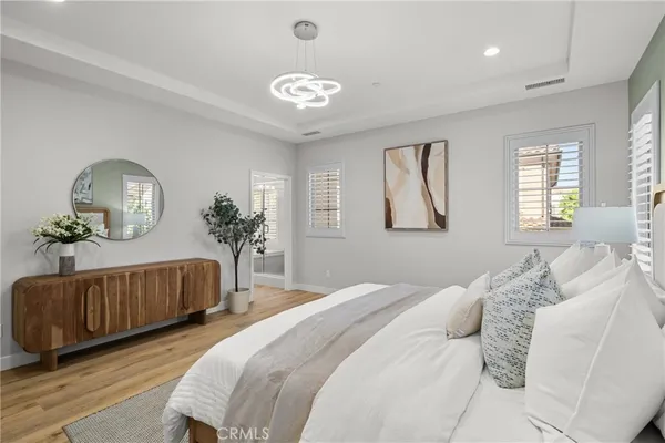 $2,530,000 | 55 Parkdale, Irvine, CA 92620