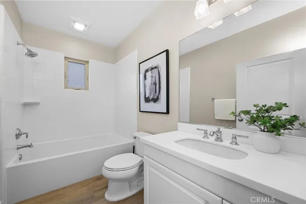 $2,530,000 | 55 Parkdale, Irvine, CA 92620