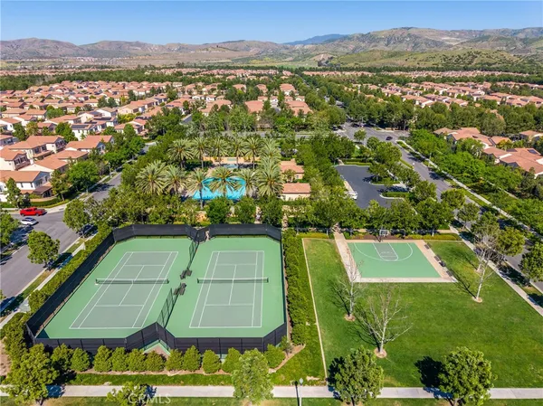 $2,530,000 | 55 Parkdale, Irvine, CA 92620