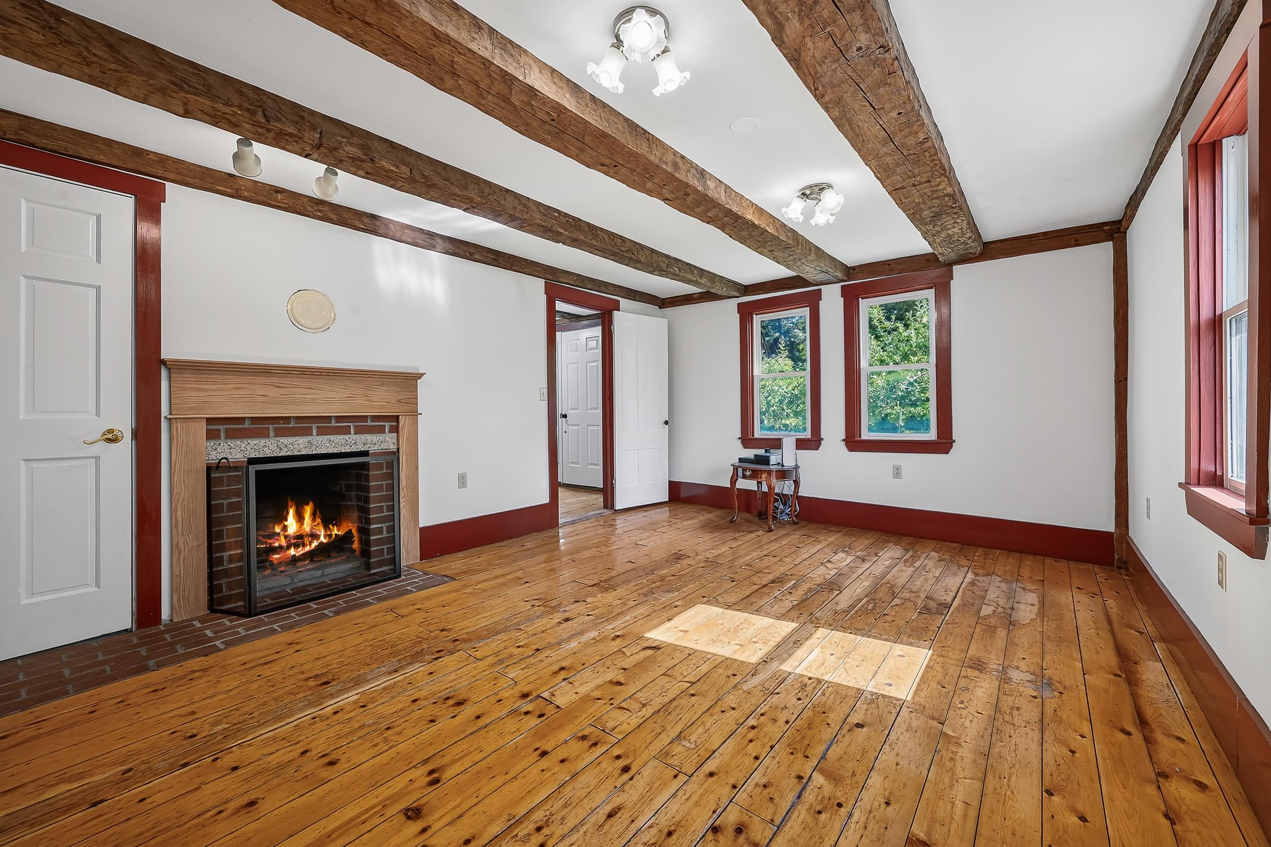 1467 Brownfield Road Conway, NH 03813 - Photo 15 of 60
