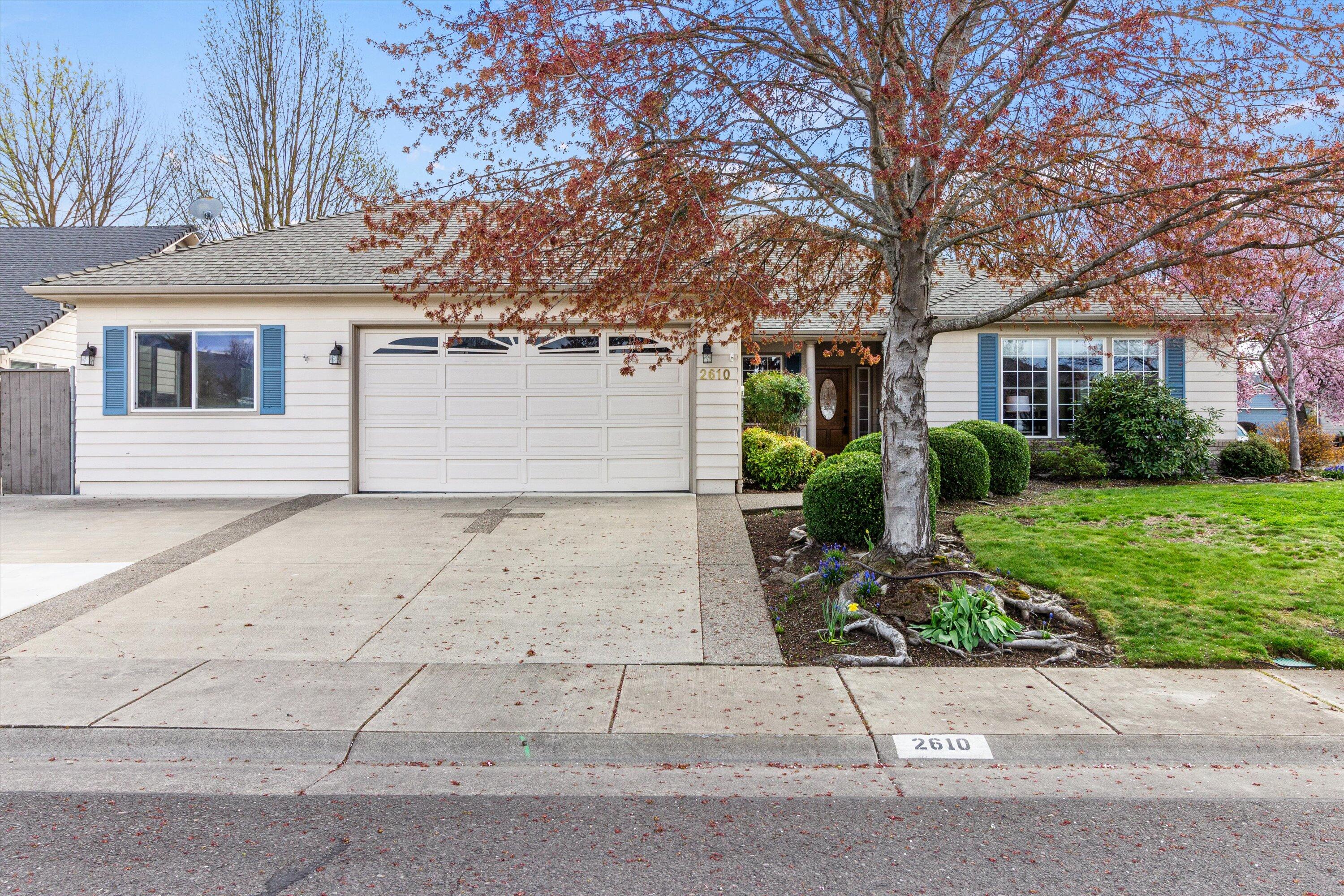 2610 Beebe Road Central Point, OR 97502 - Photo 28 of 29 27