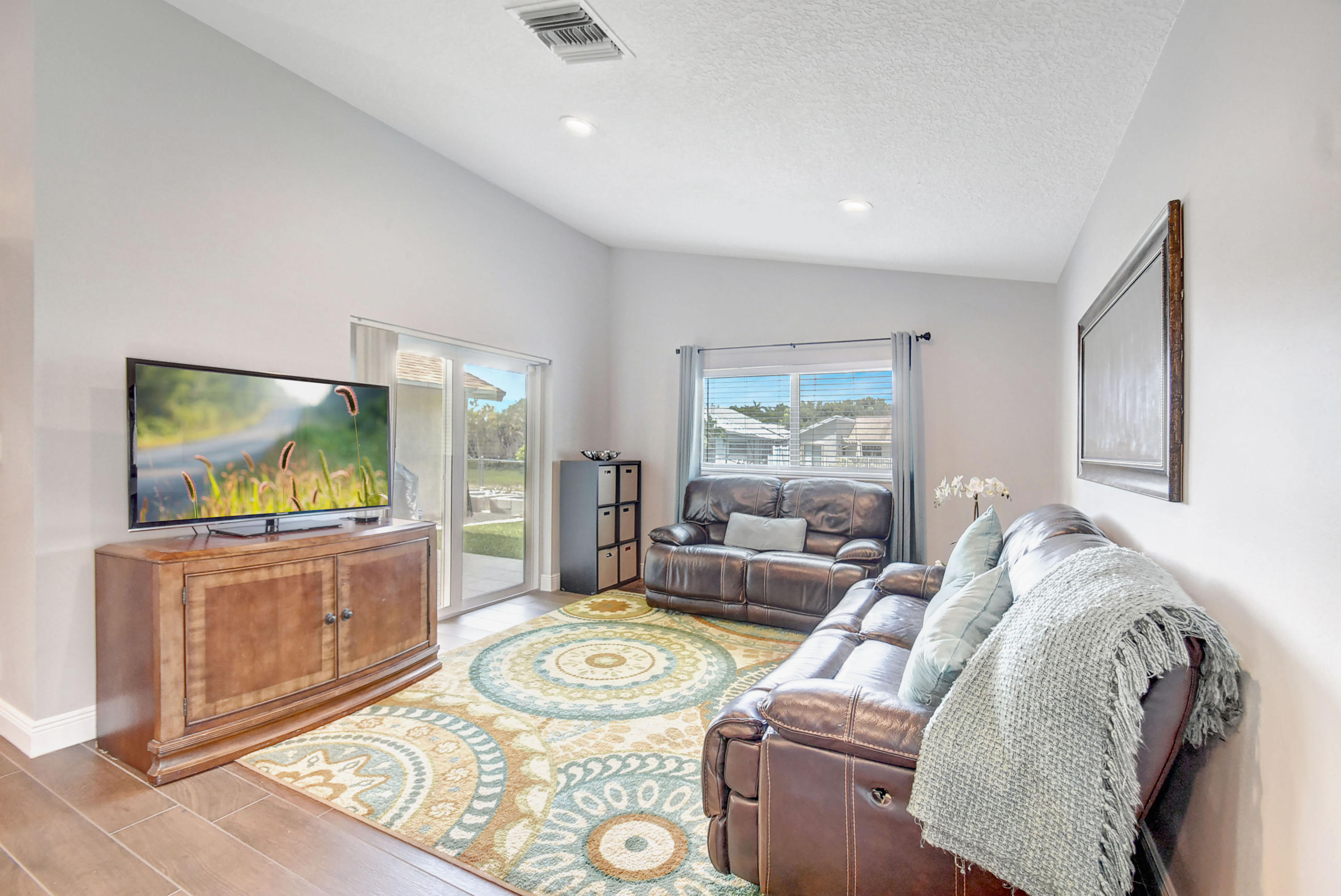 21050 Rustlewood Avenue Boca Raton, FL 33428 - Photo 16 of 44 Family Room