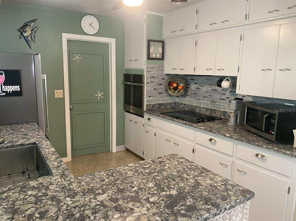 27511 Cleveland Avenue Punta Gorda, FL 33982 - Photo 14 of 50