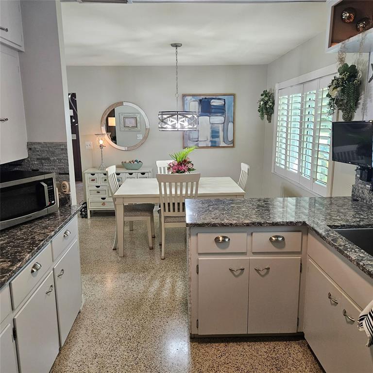 27511 Cleveland Avenue Punta Gorda, FL 33982 - Photo 17 of 50