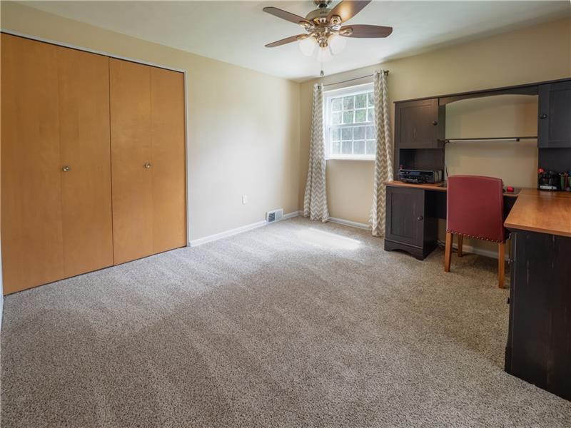 4137 Ewalt Road Gibsonia, PA 15044 - Photo 20 of 25 Bedroom 4 with new carpet and bright picture windows.
