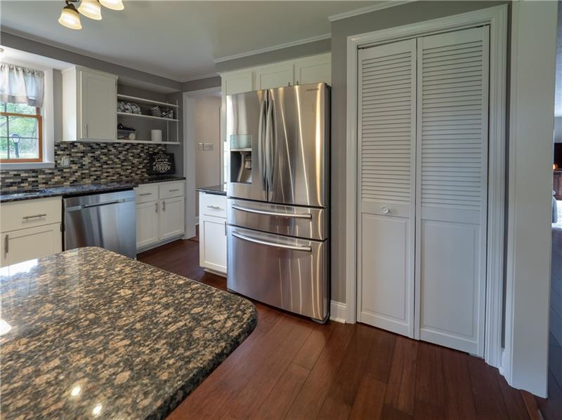 4137 Ewalt Road Gibsonia, PA 15044 - Photo 9 of 25 Another view of the kitchen with granite details.