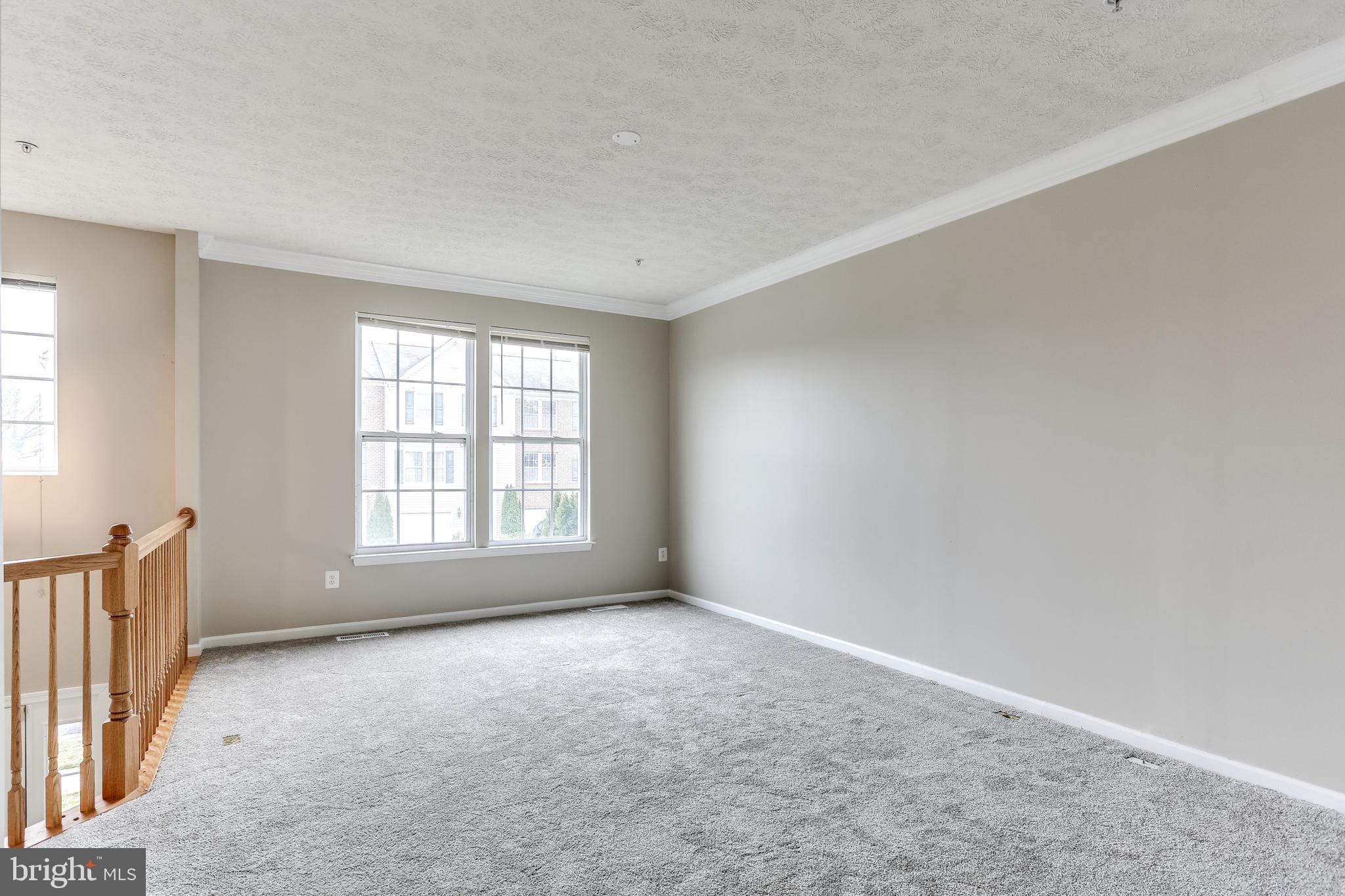 9817 Biggs Road Baltimore, MD 21220 - Photo 12 of 33 Living Room