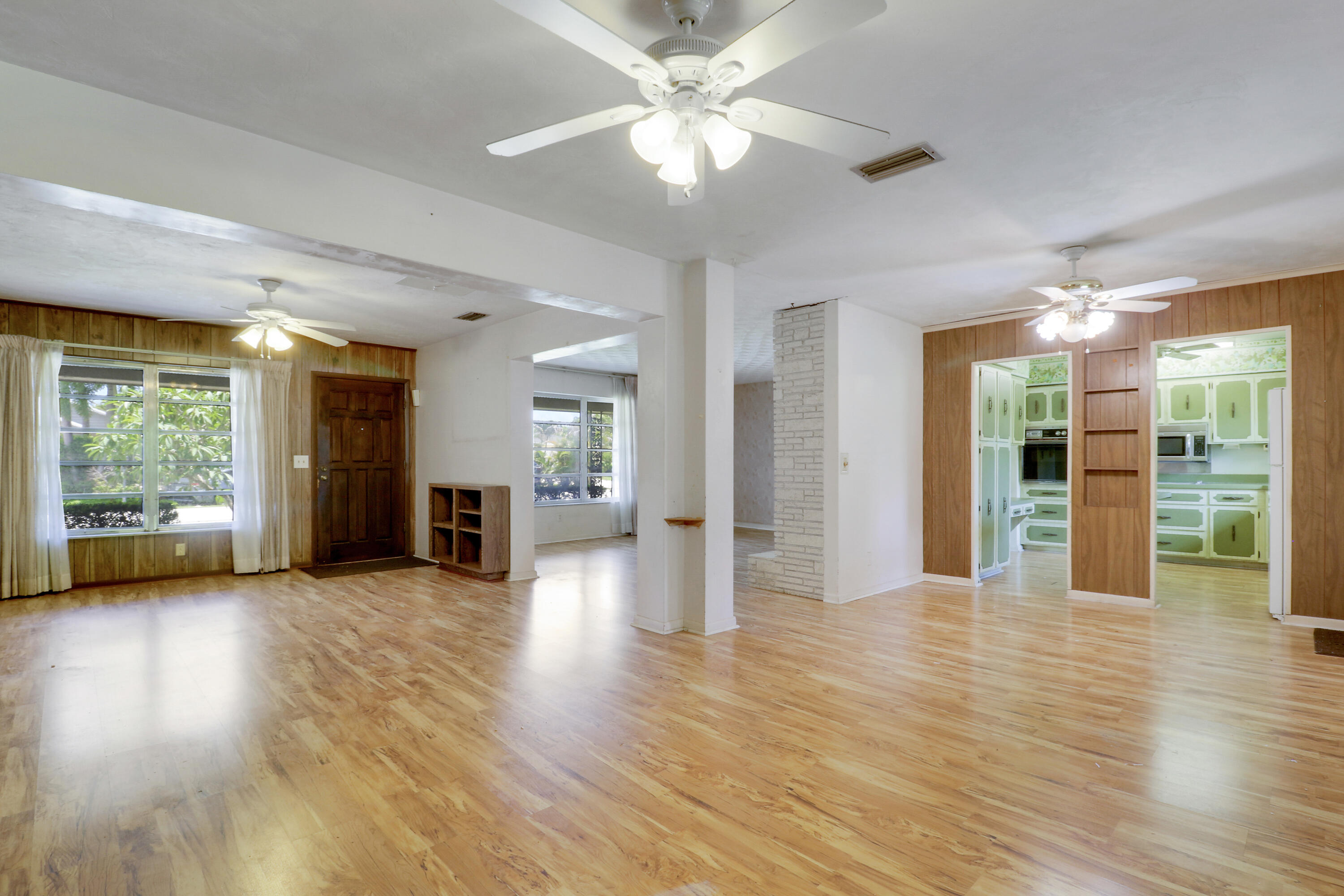 314 3rd Street Jupiter, FL 33458 - Photo 8 of 19 House 2-6