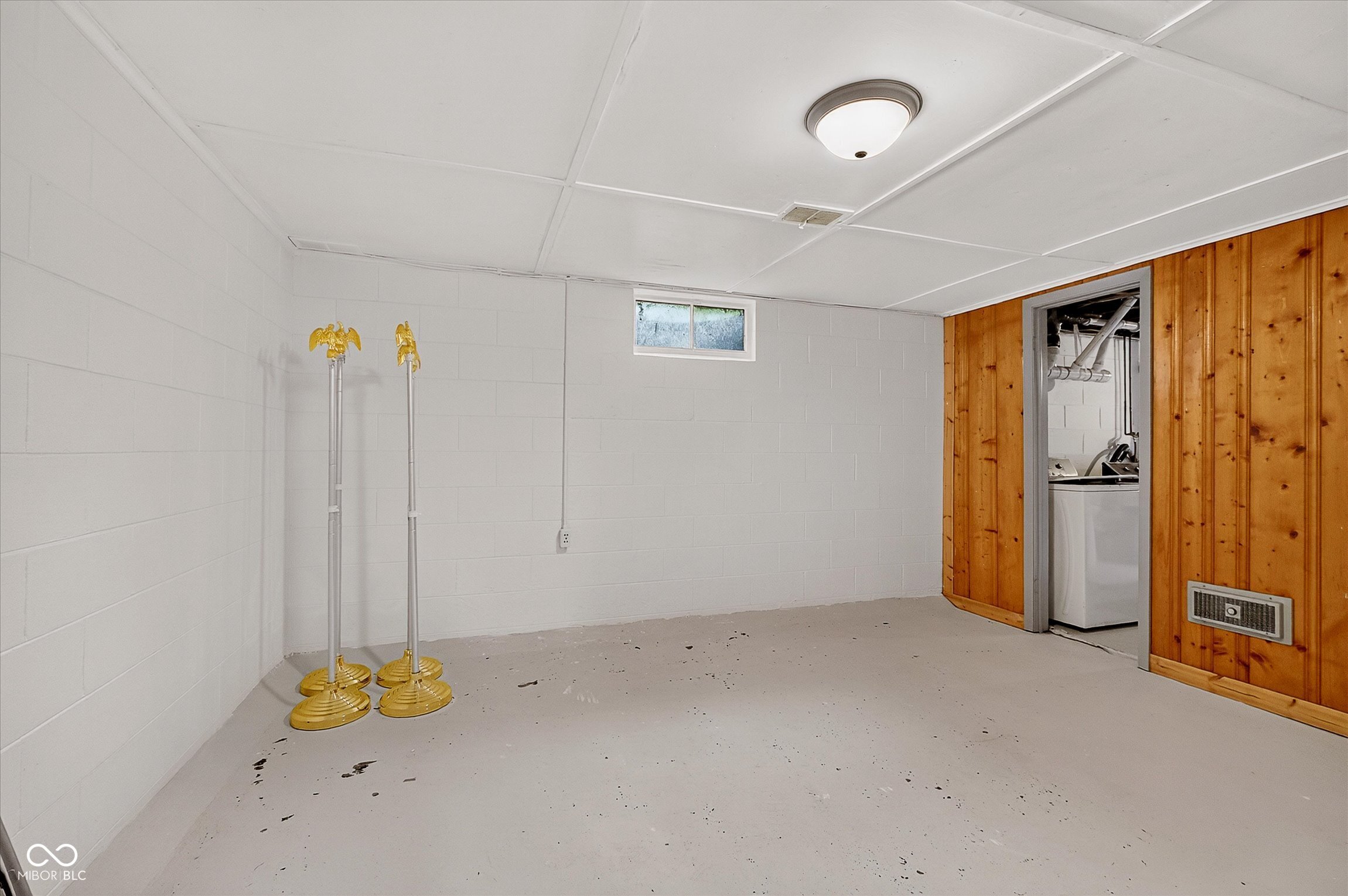 289 West County Line Road Greenwood, IN 46142 - Photo 27 of 40 Gallery Image 27