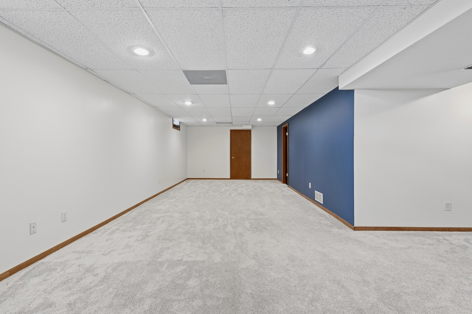 2052 Ashford Road Bettendorf, IA 52722 - Photo 38 of 40 a view of an empty room