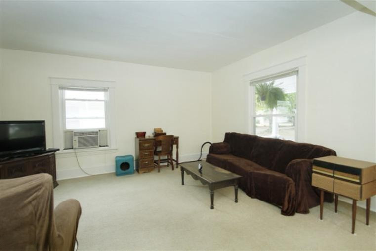 613 South Hooker Avenue Three Rivers, MI 49093 - Photo 3 of 23 Additional Photo