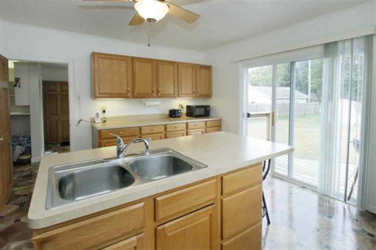 613 South Hooker Avenue Three Rivers, MI 49093 - Photo 7 of 23 Additional Photo