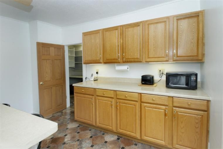 613 South Hooker Avenue Three Rivers, MI 49093 - Photo 8 of 23 Additional Photo