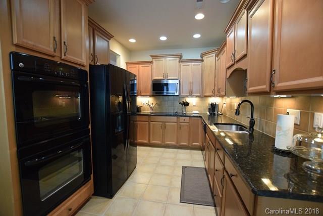 1028 Silver Gull Drive Fort Mill, SC 29708 - Photo 9 of 22 Gallery Image 9