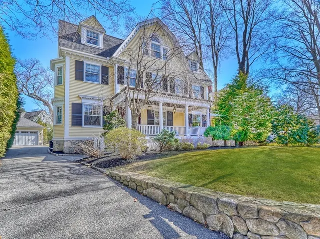 $2,630,000 | 10 Sheffield Road, Winchester, MA 01890