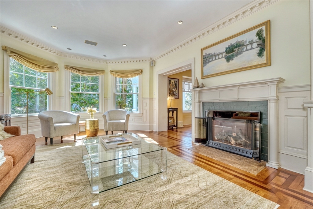 10 Sheffield Road Winchester, MA 01890 - Photo 17 of 41