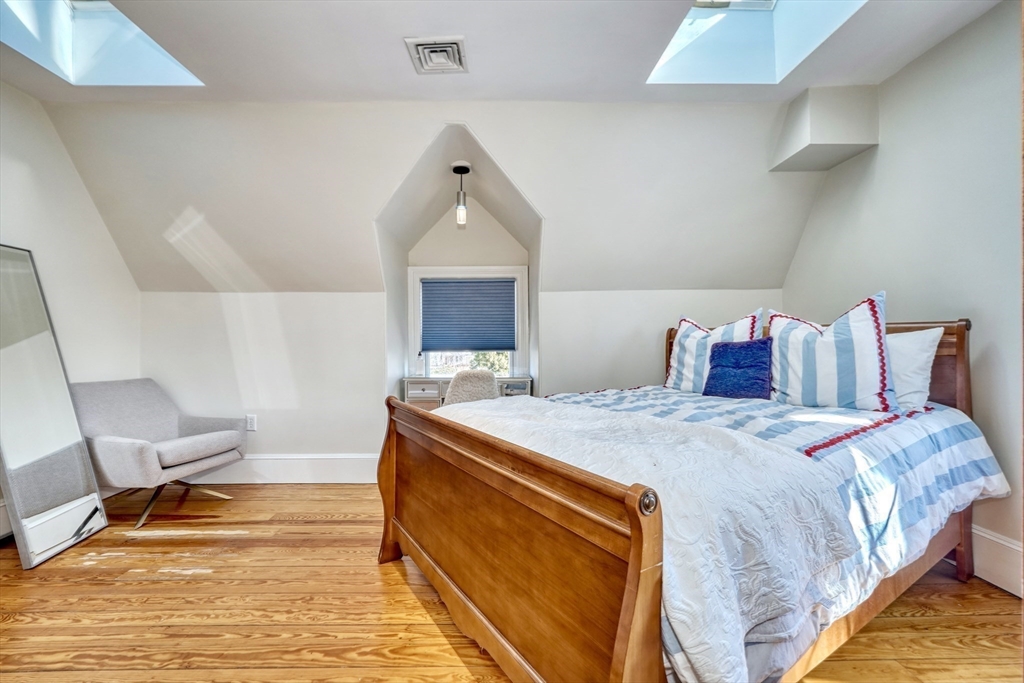 10 Sheffield Road Winchester, MA 01890 - Photo 25 of 41