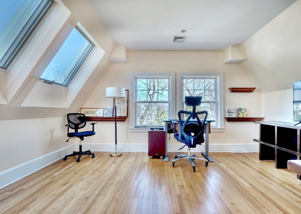 10 Sheffield Road Winchester, MA 01890 - Photo 28 of 41