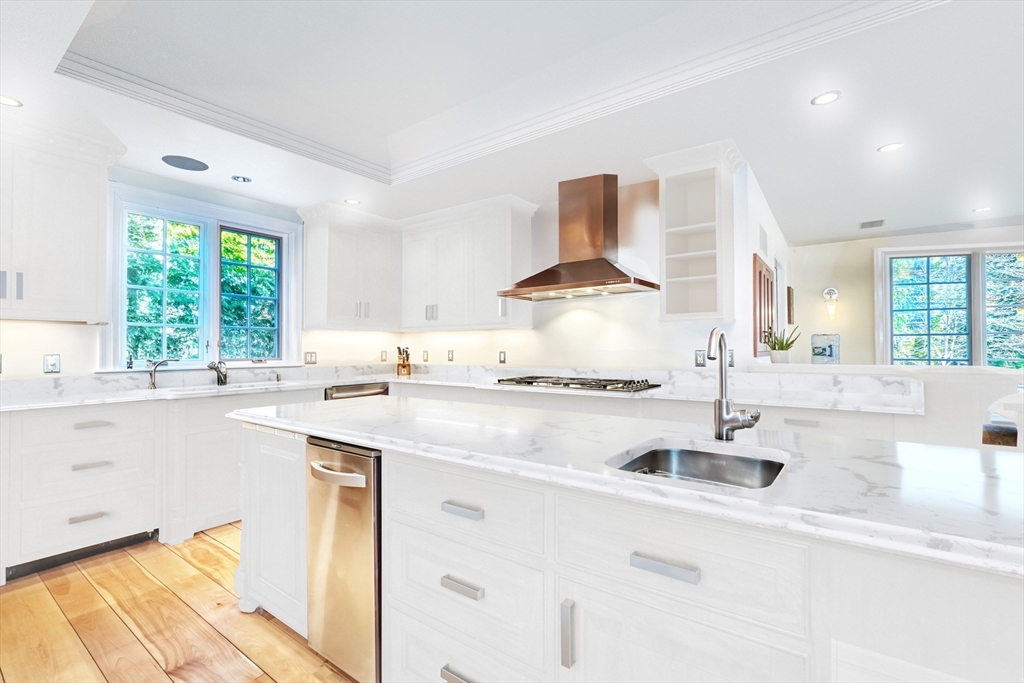 10 Sheffield Road Winchester, MA 01890 - Photo 37 of 41