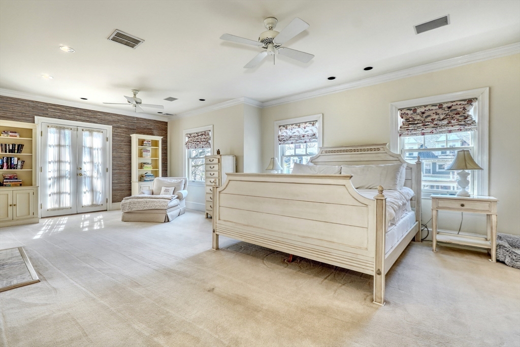 10 Sheffield Road Winchester, MA 01890 - Photo 7 of 41