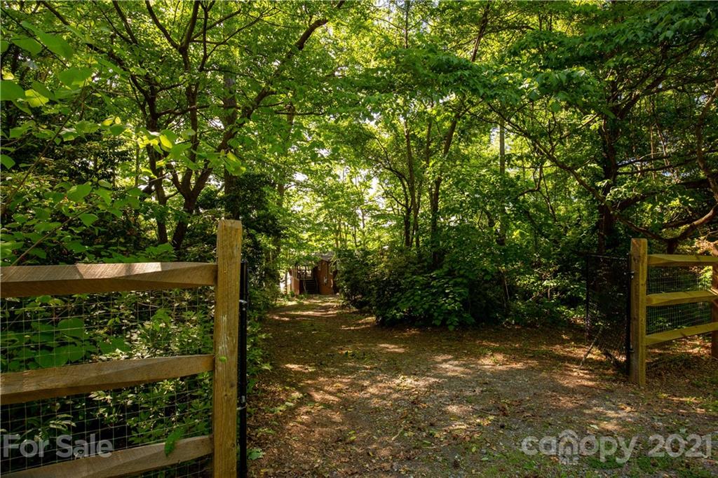 344 Canal Road Belmont, NC 28012 - Photo 4 of 19 Gallery Image 4