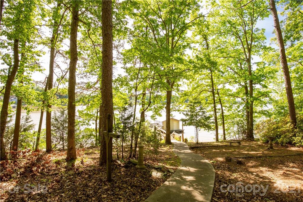 344 Canal Road Belmont, NC 28012 - Photo 5 of 19 Gallery Image 5