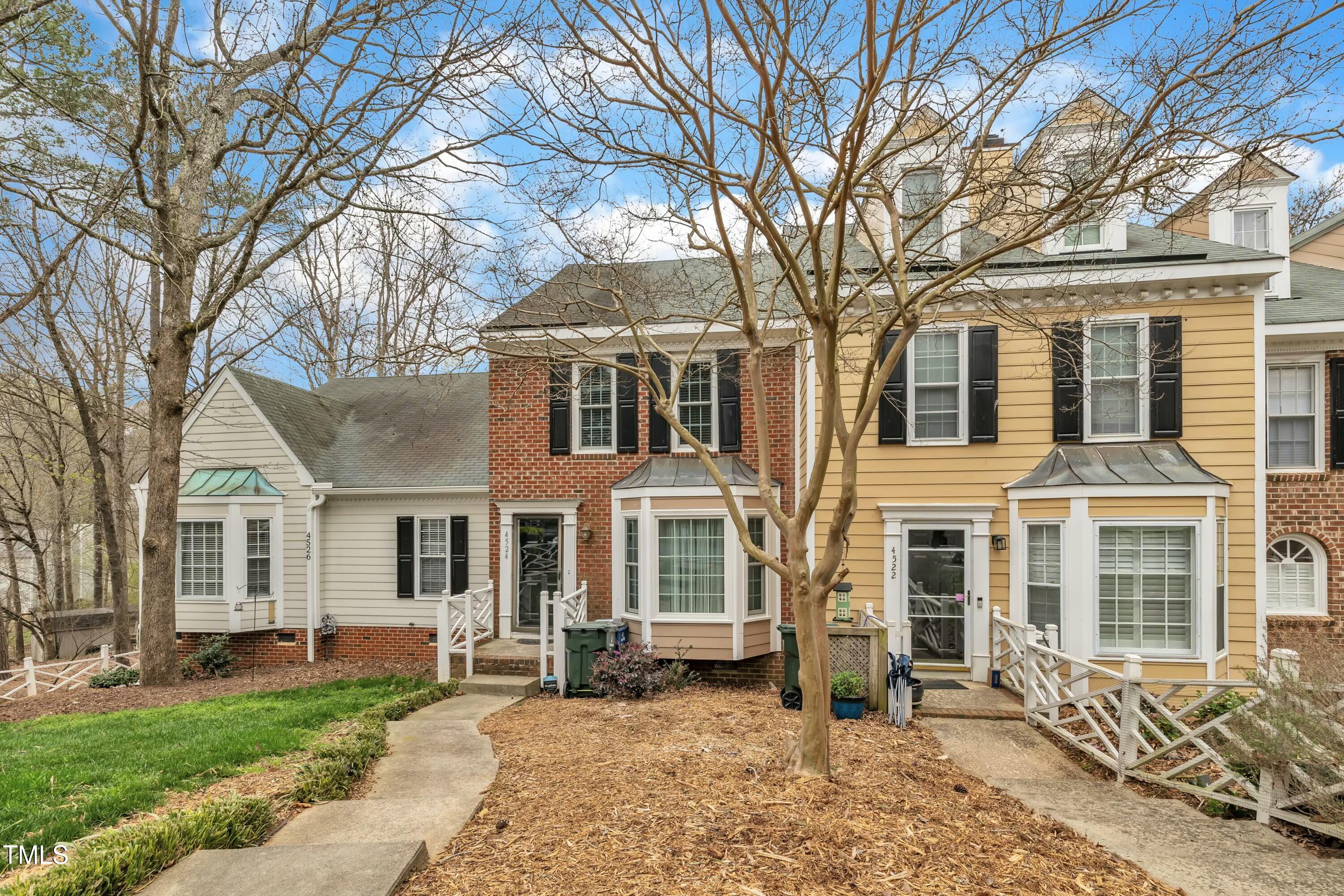 4524 Hamptonshire Drive Raleigh, NC 27613 - Photo 3 of 33 tempImageriE7Dx
