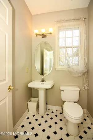 $999,999 | 38 Dansbury Court, Freehold, NJ 07728