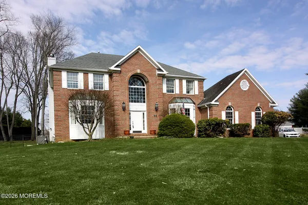 $999,999 | 38 Dansbury Court, Freehold, NJ 07728