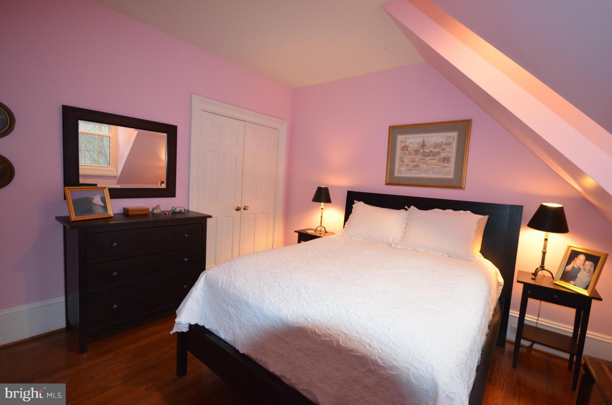 10442 Warland Road Marshall, VA 20115 - Photo 19 of 28 Bedroom