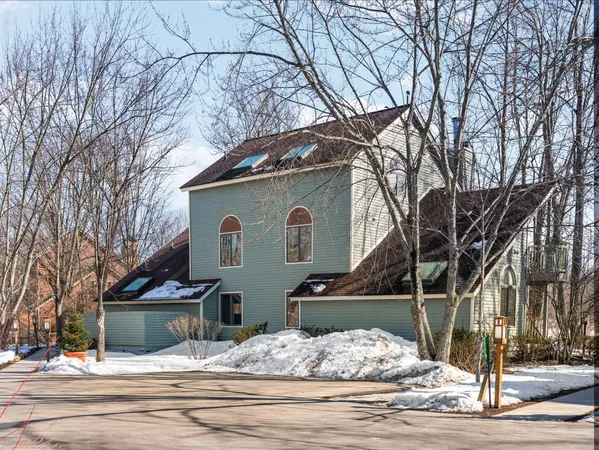 $400,000 | 12435 WinterGreen Drive, Unit 515, Thompsonville, MI 49683