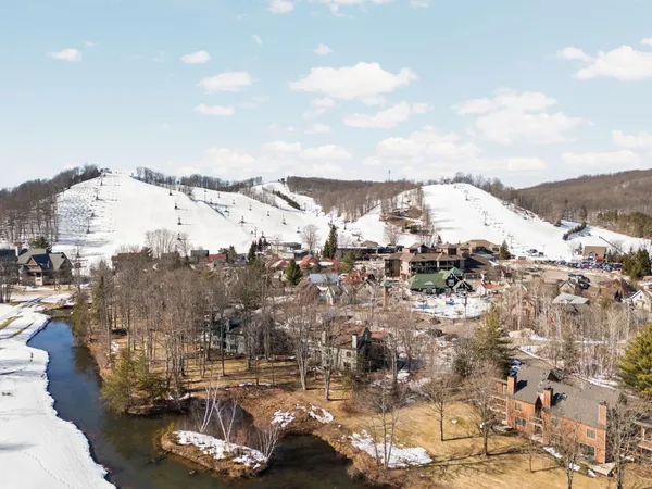 $400,000 | 12435 WinterGreen Drive, Unit 515, Thompsonville, MI 49683