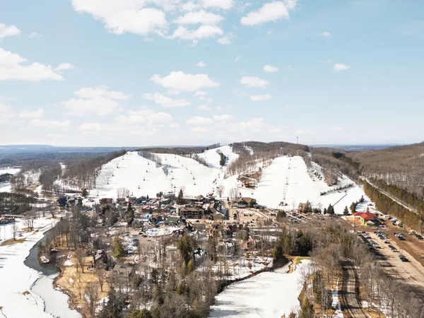 $400,000 | 12435 WinterGreen Drive, Unit 515, Thompsonville, MI 49683