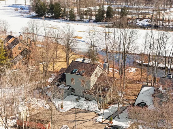 $400,000 | 12435 WinterGreen Drive, Unit 515, Thompsonville, MI 49683