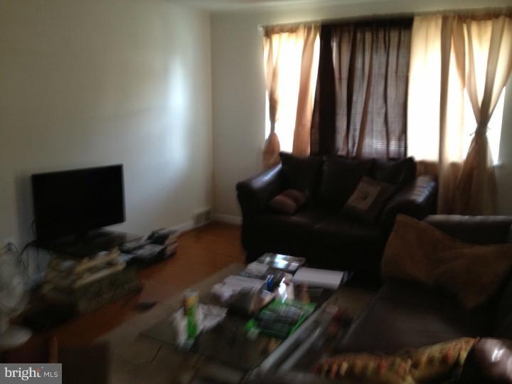 18 Windsor Road Glenside, PA 19038 - Photo 14 of 20 Unit #1