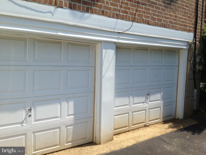 18 Windsor Road Glenside, PA 19038 - Photo 4 of 20 Exterior Back