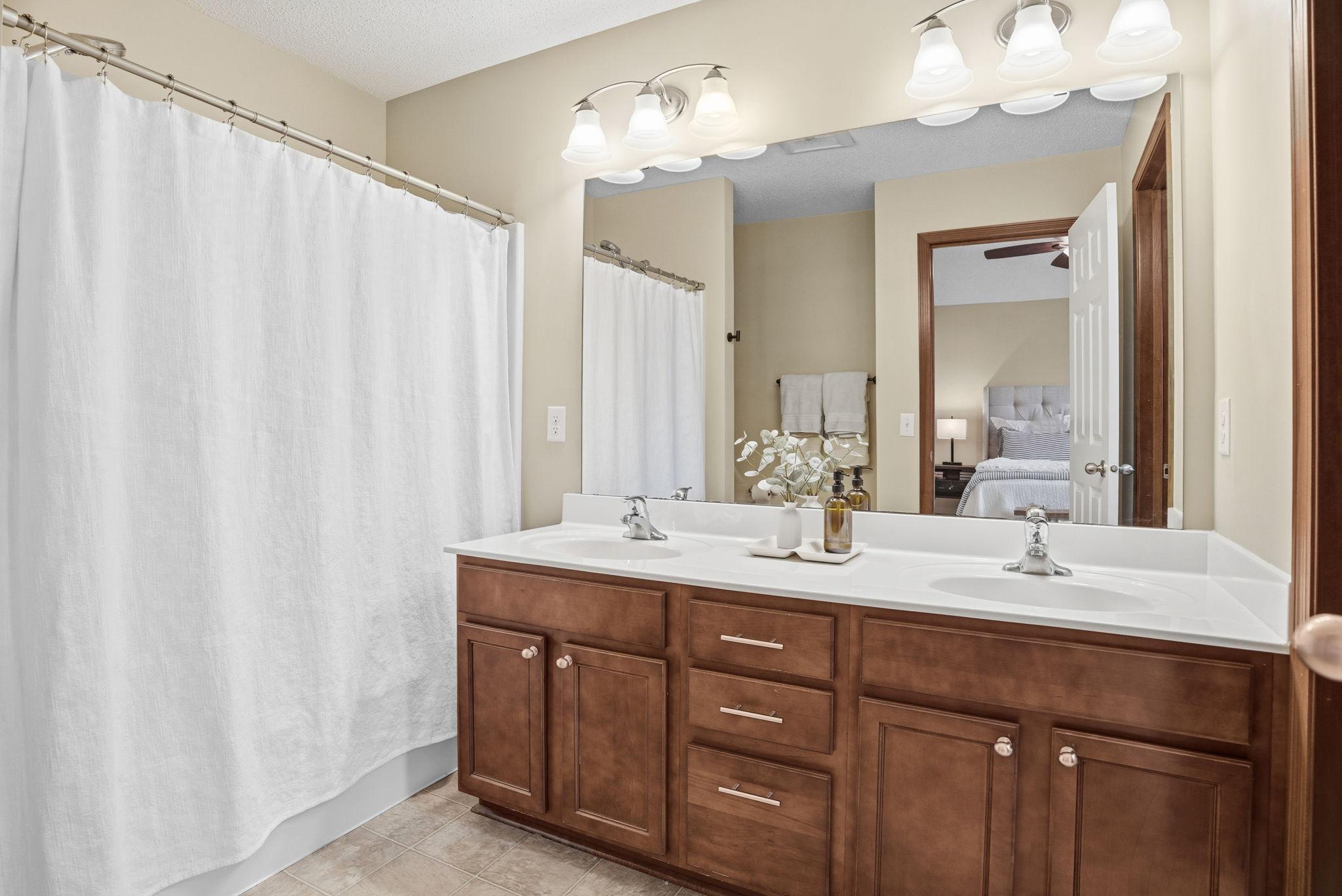 17390 72nd Avenue North, Unit 1301 Maple Grove, MN 55311 - Photo 15 of 31