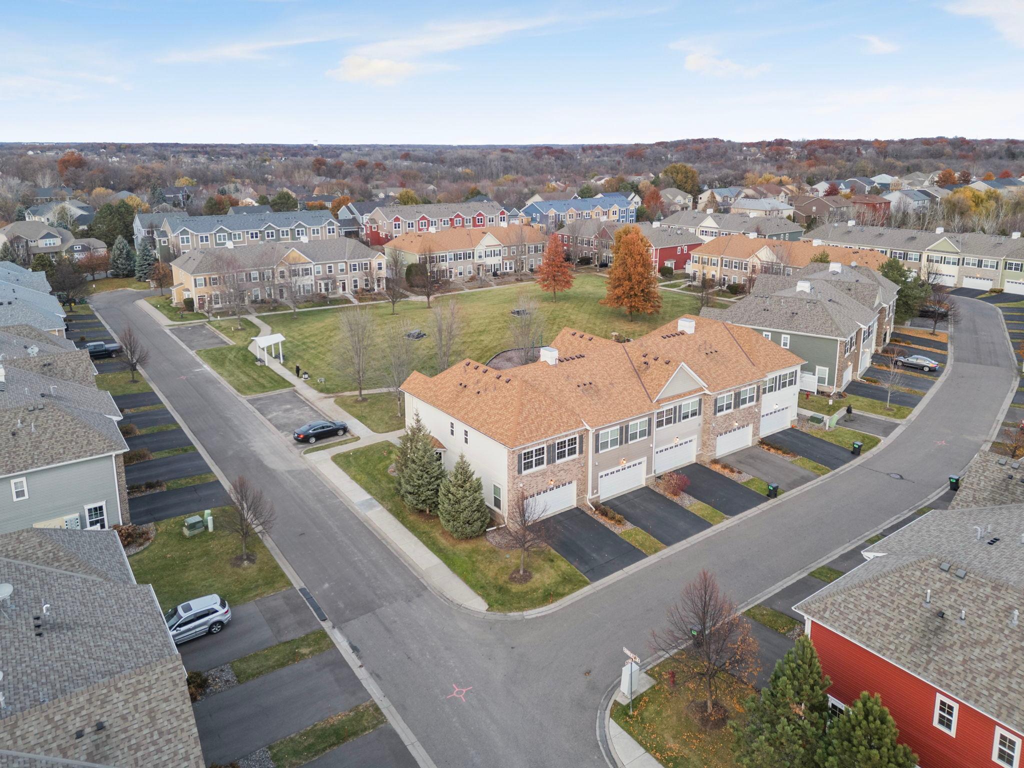 17390 72nd Avenue North, Unit 1301 Maple Grove, MN 55311 - Photo 27 of 31