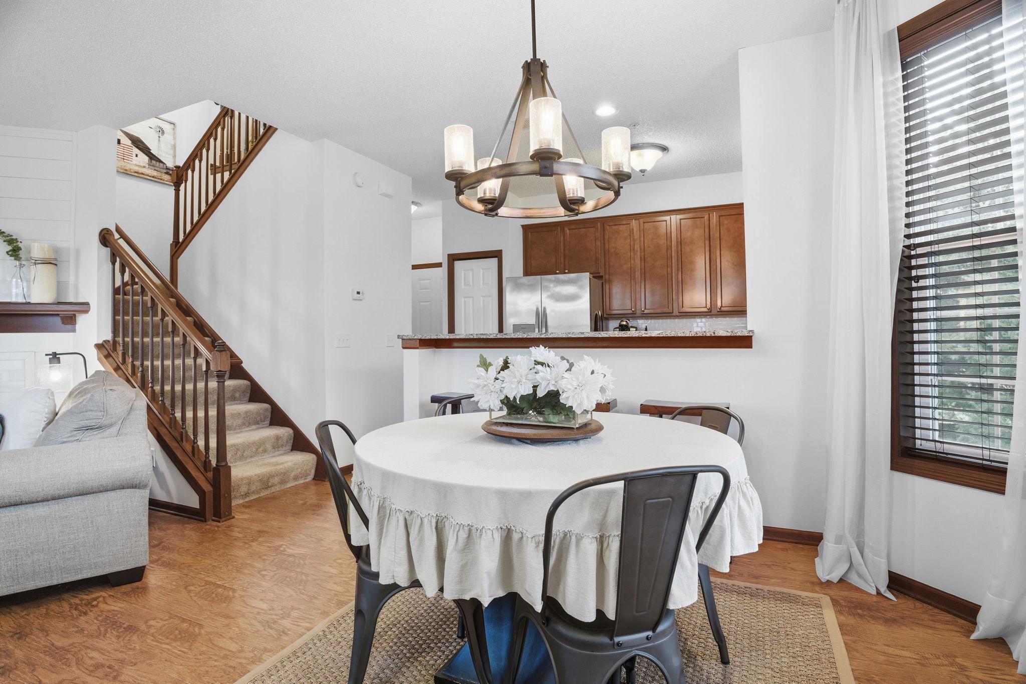 17390 72nd Avenue North, Unit 1301 Maple Grove, MN 55311 - Photo 4 of 31