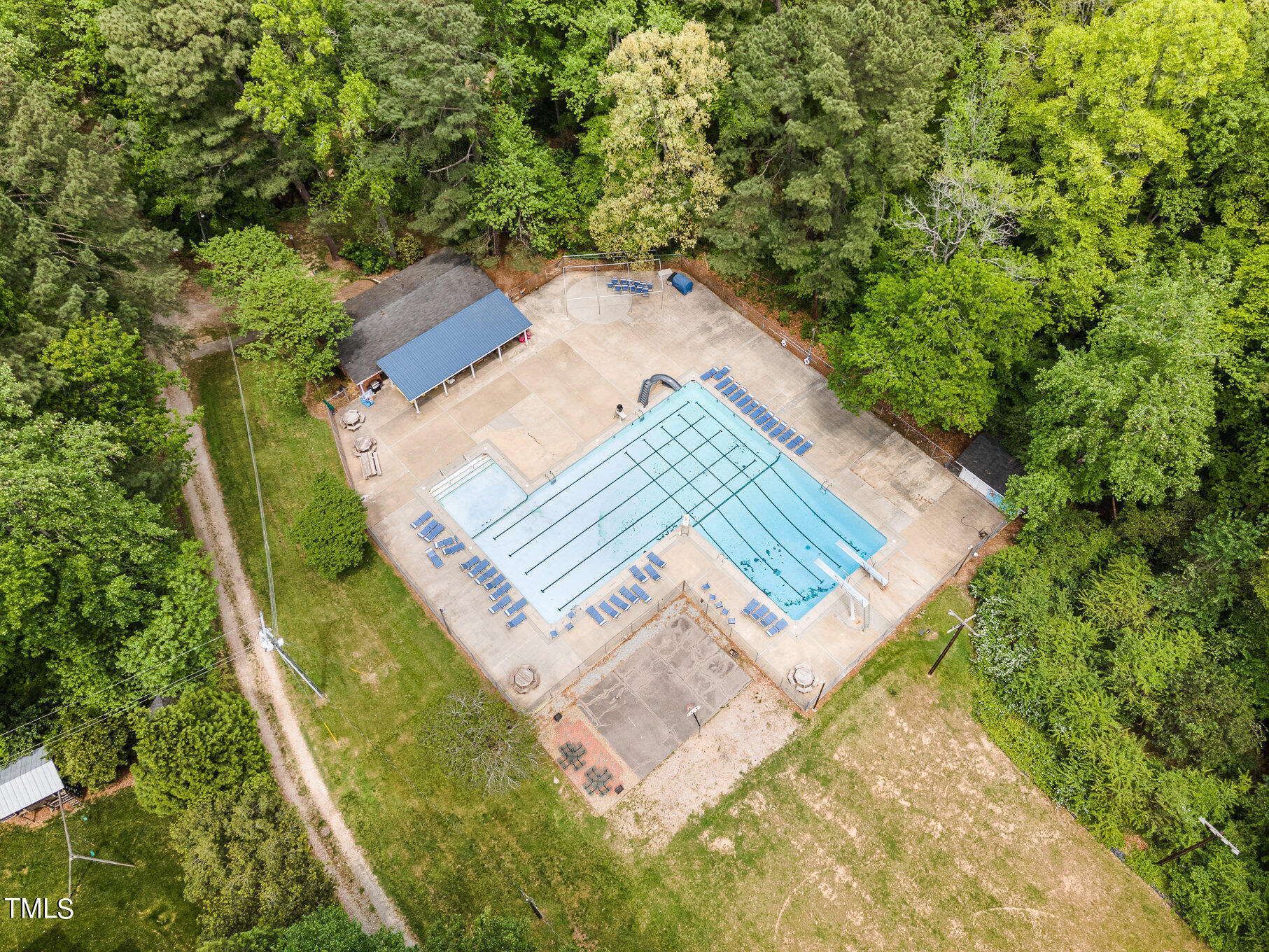 4100 Stranaver Place Raleigh, NC 27612 - Photo 42 of 43 Oak Park Pool