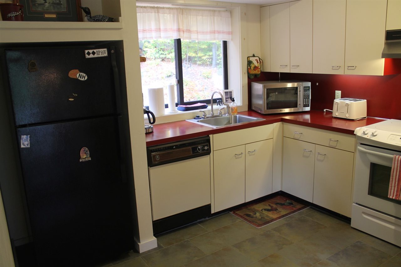 83-2 Easterly Road, Unit 2 Lincoln, NH 03251 - Photo 4 of 24 Gallery Image 4