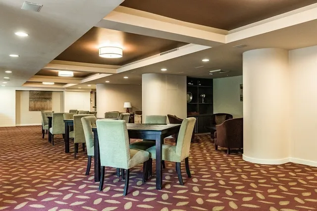 $3,150 | 44 Washington Street, Unit 817, Brookline, MA 02445