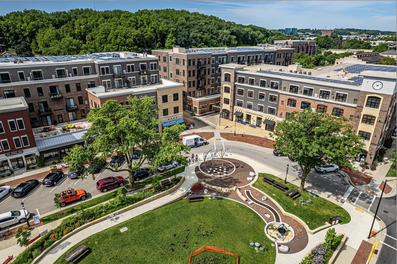 1818 Parmenter Street, Unit 2 Middleton, WI 53562 - Photo 3 of 20