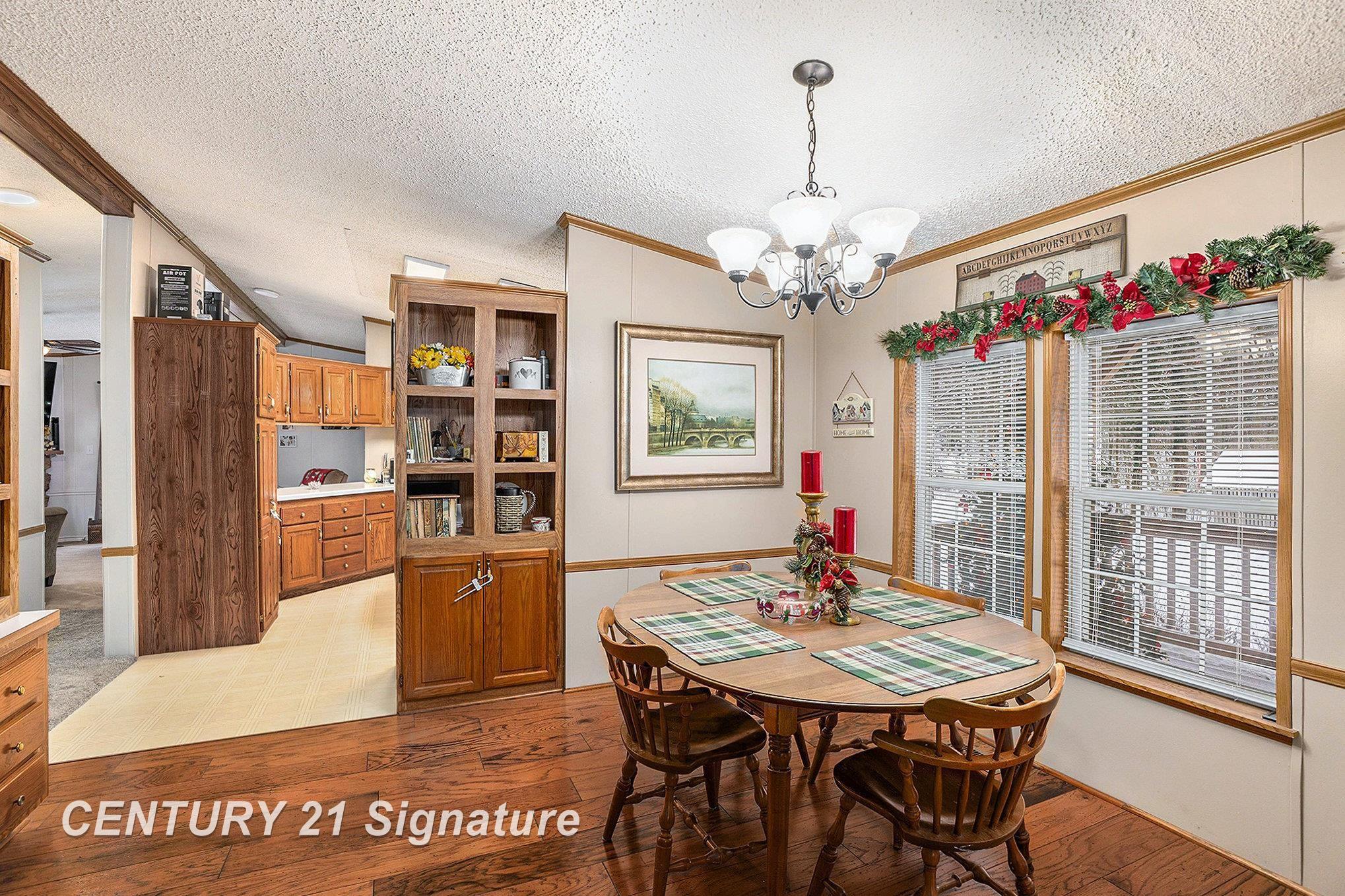 11401 Hibner Road Hartland, MI 48353 - Photo 14 of 34 50195919-b3b73ed9-ef73-4243-b026-86b3419d8338.JPG