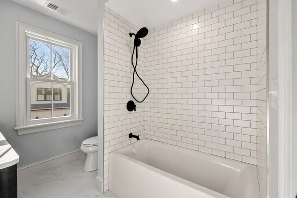 $1,950,000 | 8 Flatley Avenue, Manchester, MA 01944