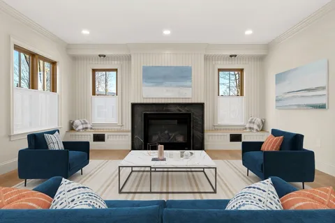 $1,950,000 | 8 Flatley Avenue, Manchester, MA 01944