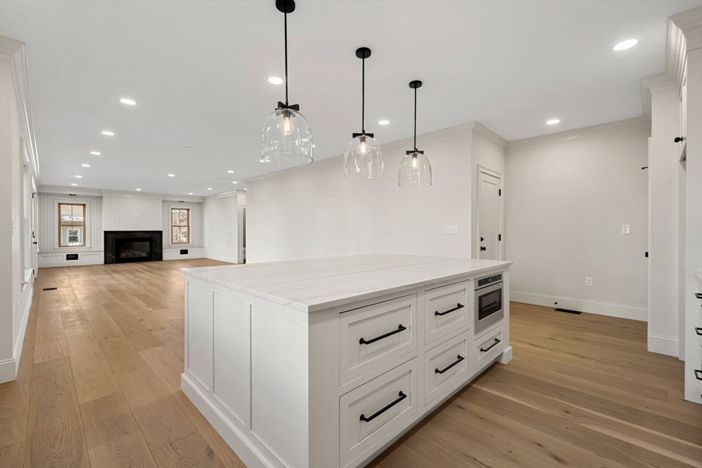 8 Flatley Avenue Manchester, MA 01944 - Photo 7 of 25