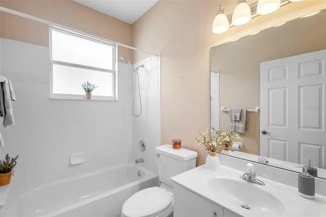 $410,000 | 439 Foxhill Drive, DeBary, FL 32713